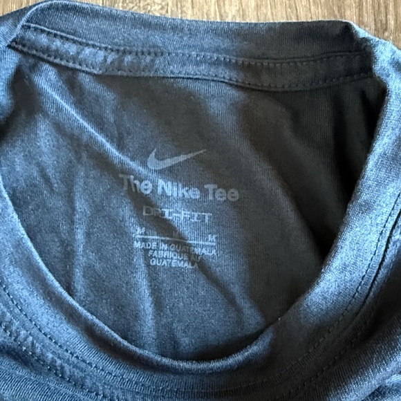 Princeton Fencing Nike Dri Fit Medium - Picture 3 of 4